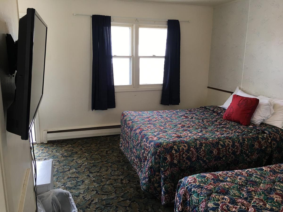 Grandmas Inn Торингтън Екстериор снимка