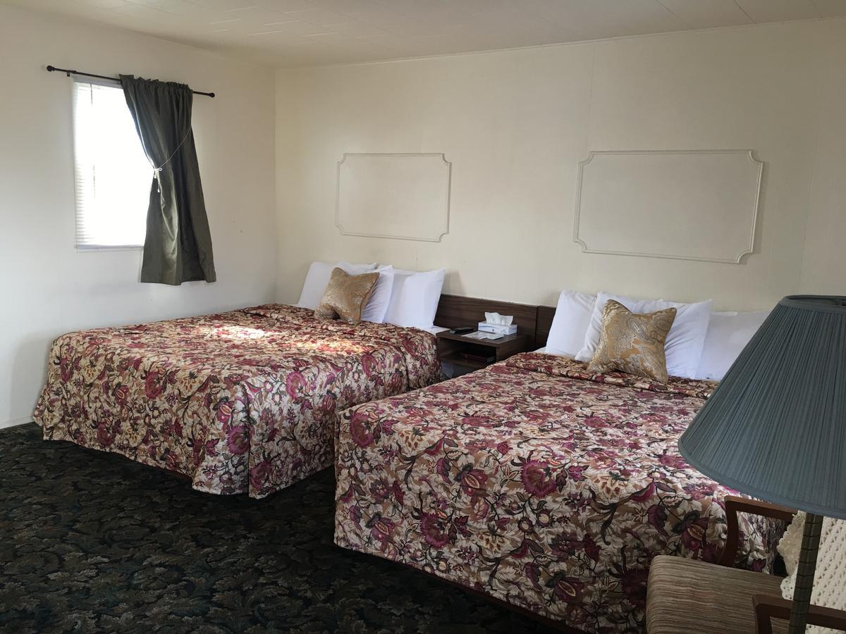 Grandmas Inn Торингтън Екстериор снимка